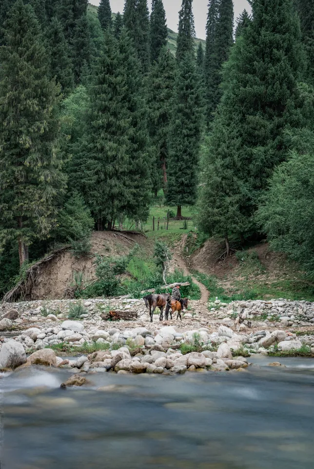 Photograph by Keru Chen, archive 168